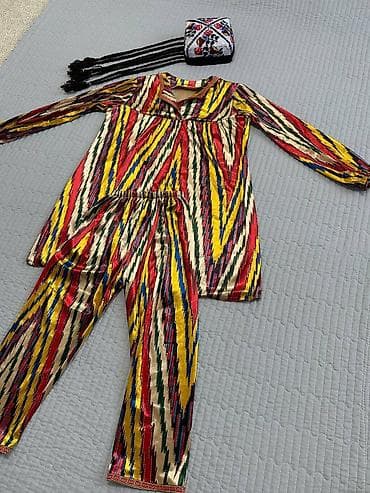 сунот кийим: Традиционный узбекский комплект из ткани “адрас/икат” (женский — 2