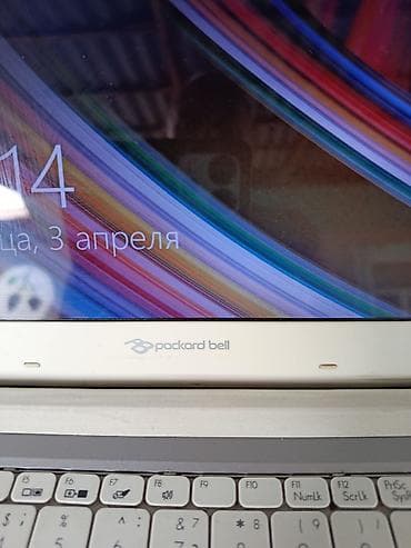 Ноутбуки и аксессуары: Нетбук Packard Bell (серия dot) - Экран 10.1" (примерно), матрица — 5