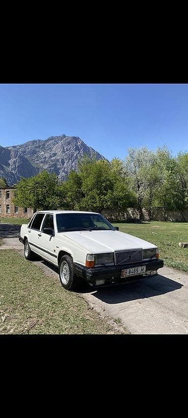 Volvo: Volvo 740: 1985 г., 2.5 л, Механика, Бензин, Седан — 6