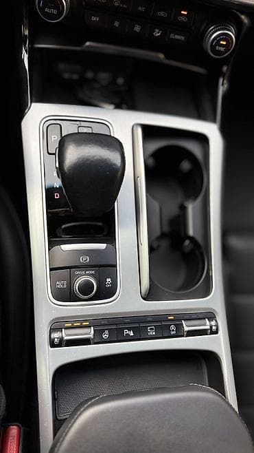 наклейка для авто: Kia Stinger: 2019 г., 2 л, Автомат, Бензин, Фастбек — 10