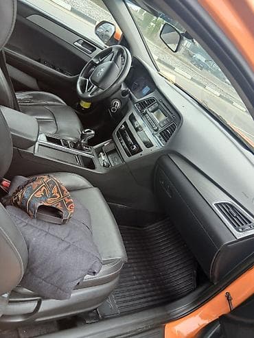 хендай саларис: Hyundai Sonata: 2019 г., 2 л, Автомат, Газ, Седан — 4