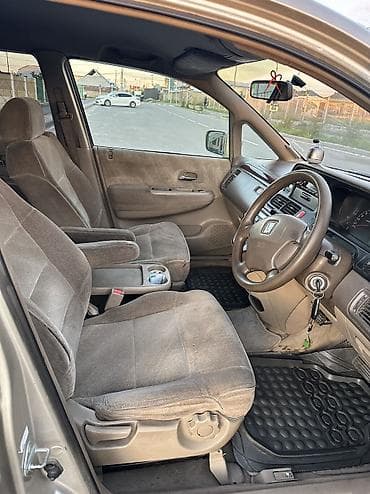 step wgn: Honda Odyssey: 2001 г., 2.3 л, Автомат, Газ, Минивэн — 5