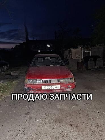 Унаа: Mazda 626: 1999 г., 2 л, Кол менен иштөөчү, Бензин, Седан — 1