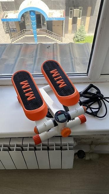 тринажор: Компактный мини-степпер с эспандерами и счетчиком - Тип: механический — 3