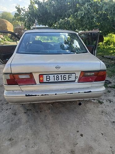 тойота приус с: Nissan Primera: 1992 г., 1.8 л, Механика, Бензин, Седан — 4