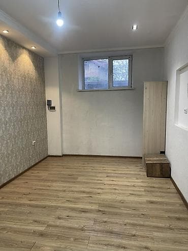 Цокольный этаж 
Адрес лесхозная 2а 
Цена 25000 — 2