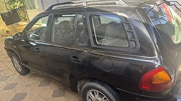 Hyundai Santa Fe: 2001 г., 2 л, Механика, Бензин, Кроссовер — 5