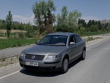 Унаа: Volkswagen Passat: 2002 г., 2 л, Кол менен иштөөчү, Бензин, Седан — 2