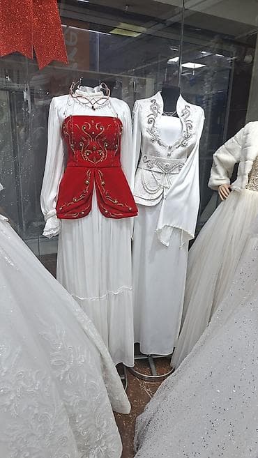 свадебные платья с камнями: Свадебное платье, Со шлейфом, Фатин, Пышное, Пайетки, Новый — 5