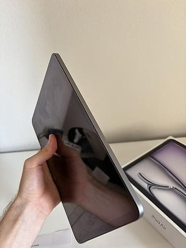iphone 5s: IPad Air 11 (M3), 11 дюймовый, 128 ГБ, цвет Space Grey, идеальное — 4