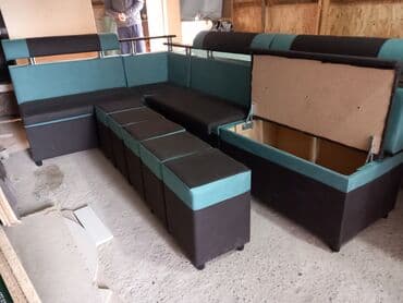 типовые размеры кухонной мебели: Уголок кухонный 2.50х1.50. Стол 190х90 5 пуфик — 2