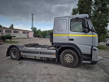 gs300 2005: Тягач, Volvo, 2011 г., Без прицепа — 3