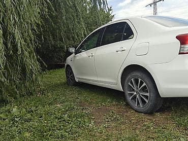 yaris: Toyota Yaris: 2008 г., 1.5 л, Автомат, Бензин, Седан — 2