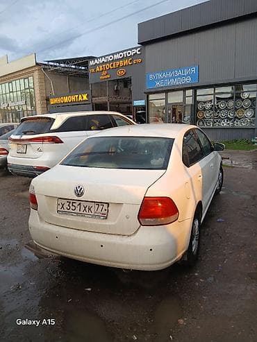 Продажа авто: Volkswagen Polo: 2014 г., 1.6 л, Ручные, Бензин, Седан — 5