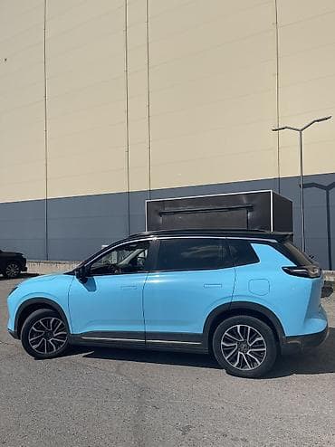 kia ev3: Zeekr : | 2021 г. Кроссовер — 2