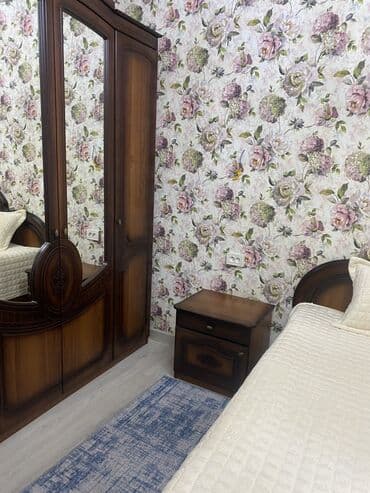 продаю спальный гарнитур бу: Уктоочу бөлмө гарнитуру, Колдонулган, Эки кишилик керебет, Комод, Трюмо, МДФ, Өзү алып кетүү — 5