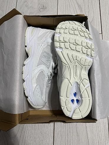 Мужские кроссовки, 43, New Balance, Новый, цвет - Белый, Самовывоз