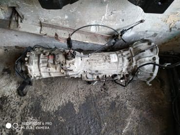 Тойота SEQUOIA