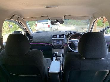 Honda Accord: 2003 г., 2 л, Автомат, Бензин, Седан — 7