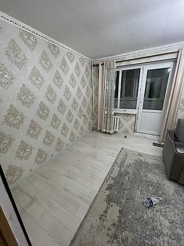 Недвижимость: 1 комната, Риэлтор — 4