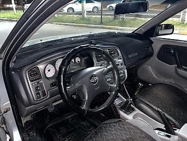 p11: Nissan Primera: 2002 г., 2 л, Механика, Бензин, Седан — 8