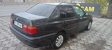 венто двер: Volkswagen Vento: 1993 г., Механика, Бензин, Седан — 4