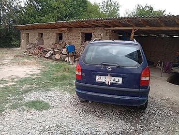 Транспорт: Opel Zafira: 2000 г., 1.8 л, Механика, Бензин, Минивэн — 1