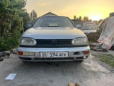 Volkswagen Golf: 1994 г., 2 л, Механика, Бензин, Хэтчбэк — 5