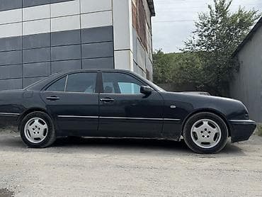 Колеса в сборе 215 / 60 / R 16, Лето, Б/у, Комплект, Легковые, Литые, отверстий - 5
