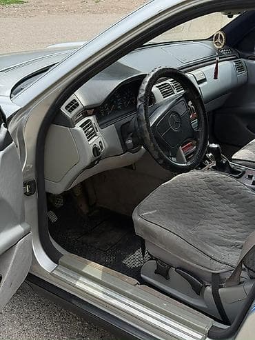 ош е34: Mercedes-Benz E-Class: 1996 г., 2.3 л, Кол менен иштөөчү, Бензин, Седан — 7