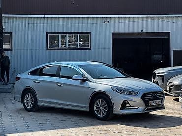 Hyundai Sonata: 2018 г., 2 л, Автомат, Бензин, Седан