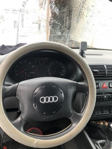 Audi: Audi A3: 1999 г., 1.6 л, Механика, Бензин, Хетчбек — 9