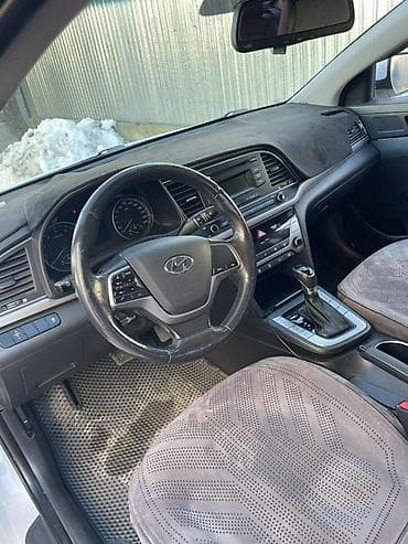 ролер: Hyundai Avante: 2018 г., 1.6 л, Автомат, Газ, Седан — 5