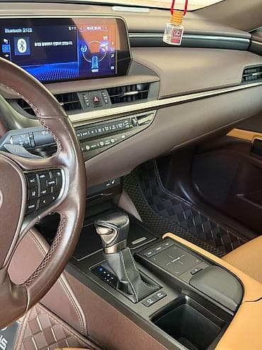 lexus js: Lexus ES: 2019 г., 2.5 л, Вариатор, Гибрид, Седан — 7