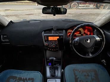 меняю дом на машину: Honda Accord: 2003 г., 2.4 л, Автомат, Бензин, Универсал — 4