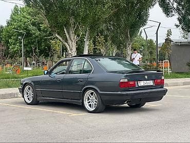 m5 cs: BMW 5 series: 1989 г., 2.5 л, Механика, Бензин, Седан — 5