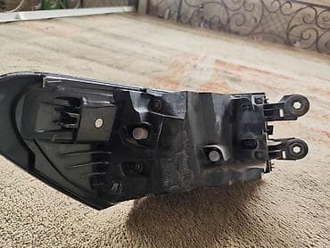 на грузовое авто: Задний правый фонарь VW ID 4 — 3