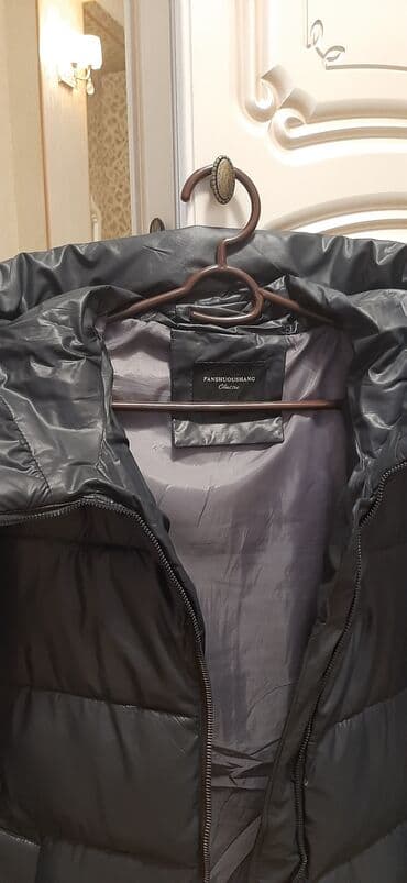 женские зимние куртки бишкек: Куртка женская новая,зимняя(Турция),цвет темно-синий, размер — 3