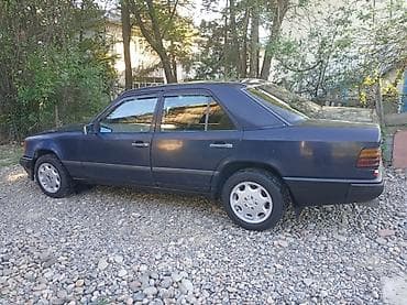 будка на мерседес: Mercedes-Benz W124: 1989 г., 2.5 л, Автомат, Дизель, Седан — 8