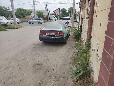Mazda 626: 1996 г., 2 л, Механика, Бензин, Седан