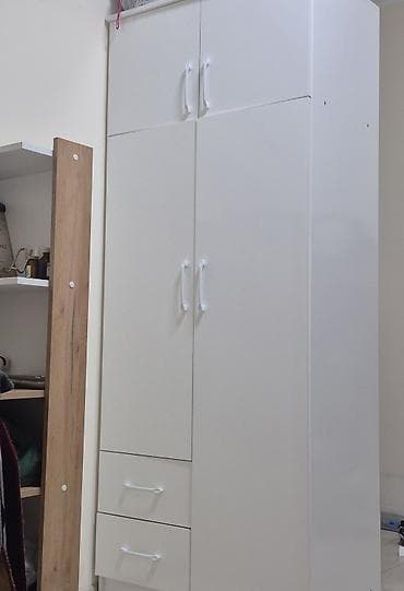 Шкафы: Белый шкаф и односпальная кровать Шкаф: - Цвет: белый матовый - — 1