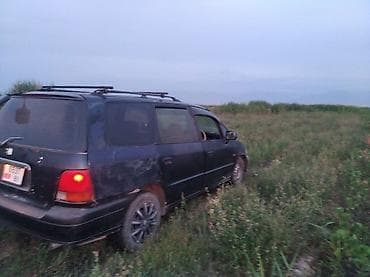 Honda Odyssey: 1994 г., 2.2 л, Автомат, Газ, Минивэн