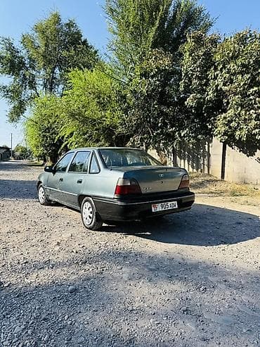 дордой мото: Daewoo Nexia: 1999 г., 1.5 л, Кол менен иштөөчү, Бензин, Седан — 4