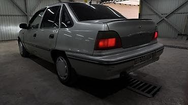 nexiya 2: Daewoo Nexia: 2006 г., 1.5 л, Механика, Бензин, Седан — 3