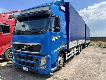 Тягач, Volvo, 2011 г., Тентованный