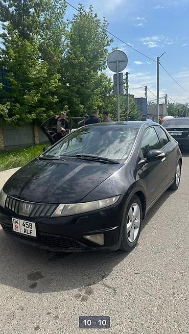 Honda Civic: 2008 г., 1.8 л, Механика, Бензин, Хэтчбэк