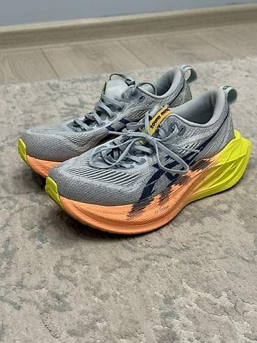 Кроссовки для бега Asics Superblast - Модель: Asics Superblast (серия