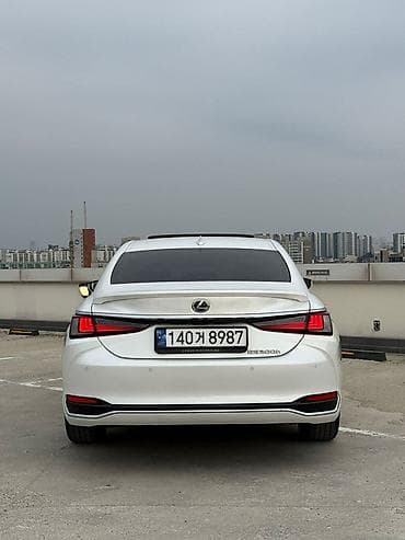 m5 e60: Lexus ES: 2023 г., 2.5 л, Автомат, Гибрид, Седан — 4