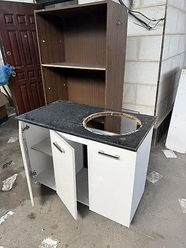 third edition solution: Кухонный гарнитур, цвет - Красный, ДСП — 2