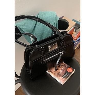 Зер буюмдар: Сумка (почти не использовалось!!) 
о подробностях можете спросить — 1